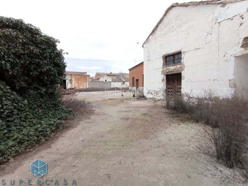 Foto 3a328e23-d72a-49ab-9e00-128076a34497. Casa amb aparcament a Polán