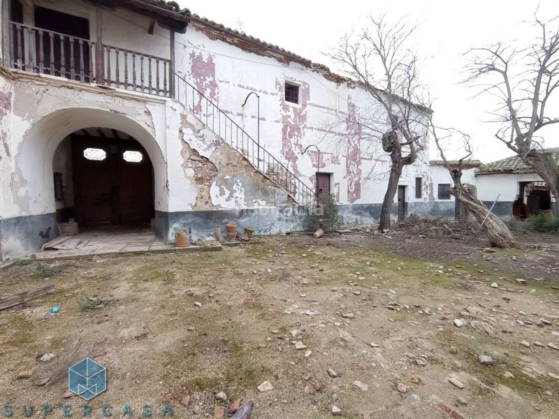 Foto bac4b552-23bf-44d5-96d6-e7d803614ae3. Casa amb aparcament a Polán