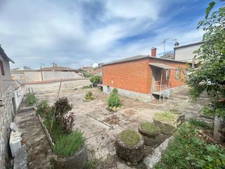 Casa  Calle oliva. Casa unifamiliar en venta en las ventas con peña aguilera