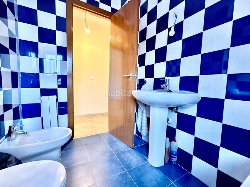 Foto 0a996cfb-de3a-499f-b0c7-5b39dc1091e0. Casa aparellada amb calefacció aparcament piscina a Bargas