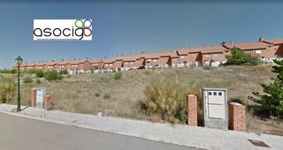 Propriété  Sueños. Parcela urbana de 3.592 m en tórtola de henares guadalajara.
