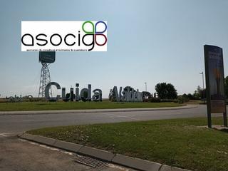 Terreny residencial  Cigüeña. Suelo urbano consolidado en valdeluz yebes, uso residencial mixt