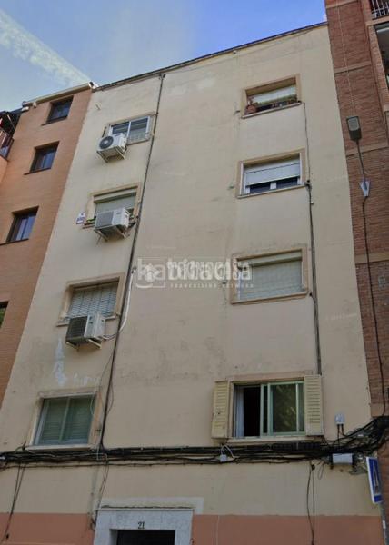 Foto d910cb38-de64-42d8-a675-5e9e436fa6d5. Piso  en venta en Los Cármenes Madrid