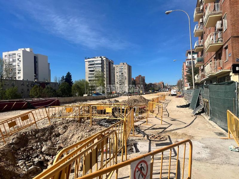 Foto 8441b265-3c57-44a6-970d-fe1a4c46c424. Piso  en venta en Lucero Madrid