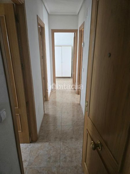 Foto 0bca0163-9686-4094-b780-2c78ff9c1da1. Pis a Los Cármenes Madrid