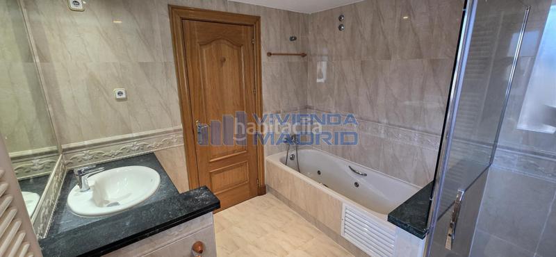 Foto 54b81b11-df81-471e-b6da-6e6a8c6f3c64. Haus mit heizung pool in Valdebebas - Valdefuentes Madrid