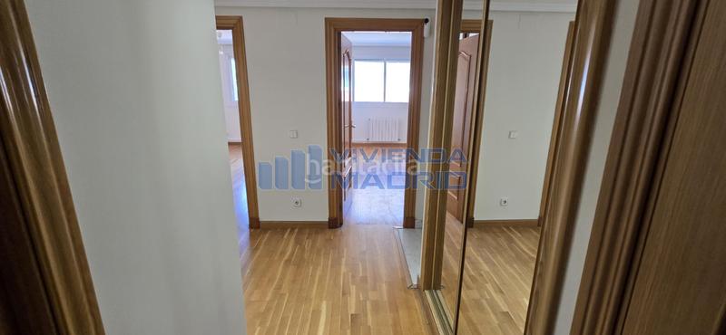 Foto 5d9df0f9-bd1a-4cf9-beb1-d68a88cca1a3. House with heating pool in Valdebebas - Valdefuentes Madrid