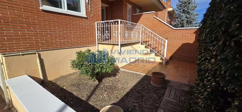 Foto c2561d7b-440f-40bf-a3ce-83877e991b9a. House with heating pool in Valdebebas - Valdefuentes Madrid