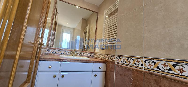 Foto b31e6bcf-8d57-41fc-87aa-deb4d4ffdb5f. Maison avec chauffage piscine dans Valdebebas - Valdefuentes Madrid