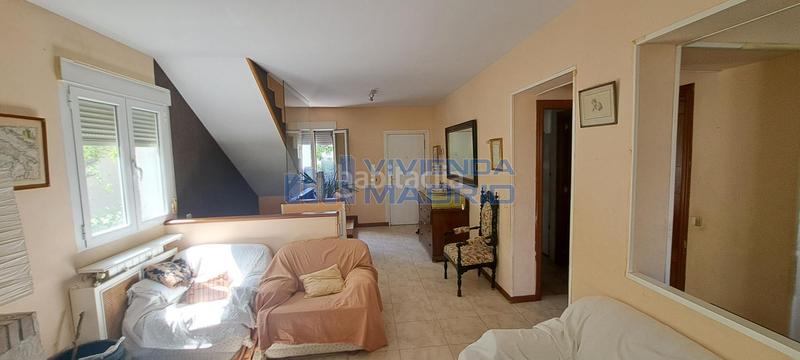 Foto 124d6877-e559-4c88-9f2a-37796b8e7951. Casa con riscaldamento piscina in Valdetorres de Jarama