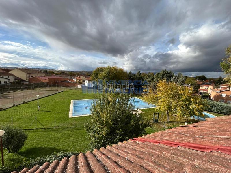Foto a68f9522-9c0c-4c4f-a9f9-a448226c064c. Casa amb calefacció piscina a Talamanca de Jarama