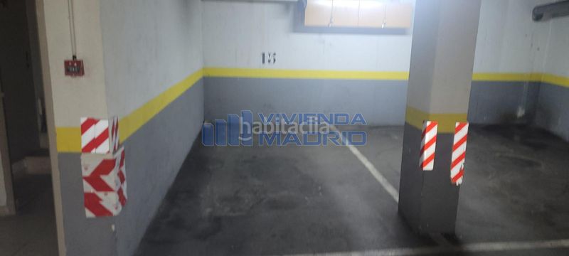 Foto df80f686-a4d4-4c3f-9b5c-499c6437ca34. Parking coche en Algete centro Algete