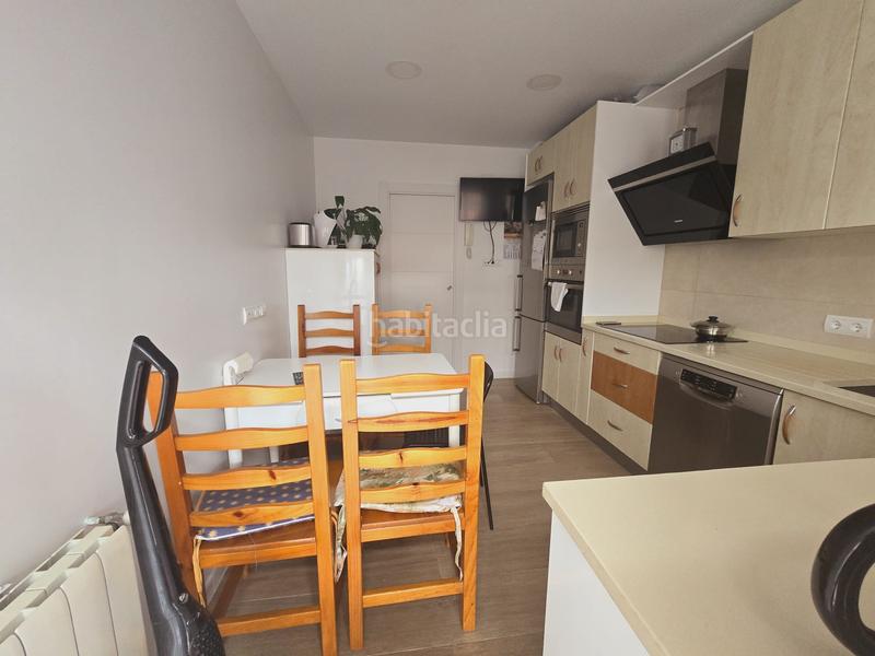 Foto f129ed14-3975-4257-81b8-b2f6f313489d. Pis a Villaverde Alto Madrid