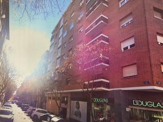 Etagenwohnung in laurel