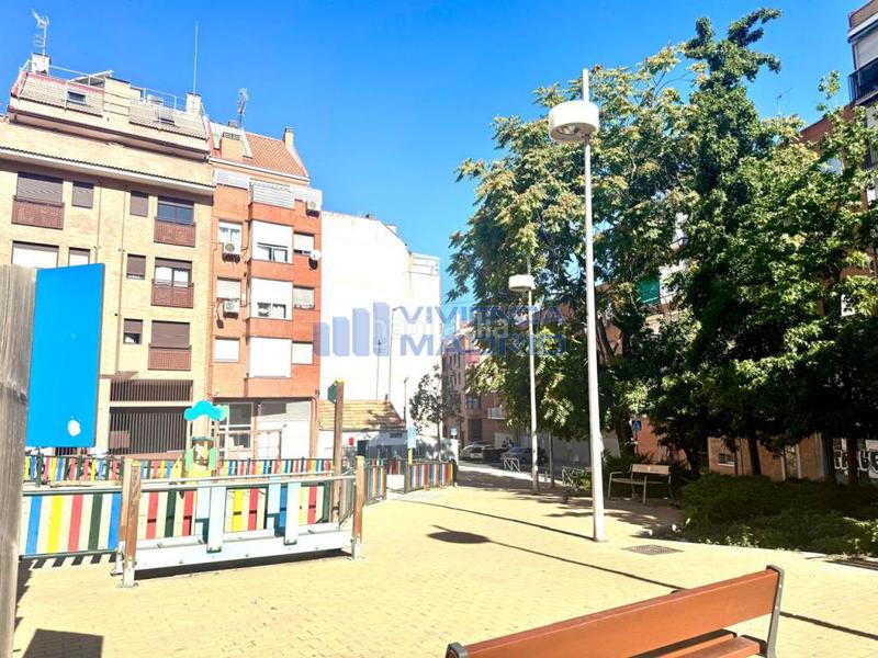 Foto bfd58fc3-3941-4b37-b7a6-c96608a1a03c. Etagenwohnung mit heizung in Valdeacederas Madrid