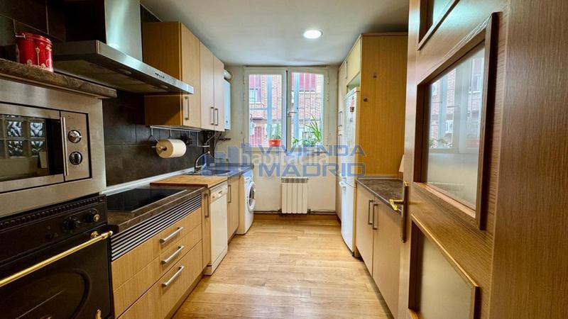 Foto d919a2e9-fd18-4e5c-bd0c-50c1c3089e0a. Etagenwohnung mit heizung in Valdeacederas Madrid
