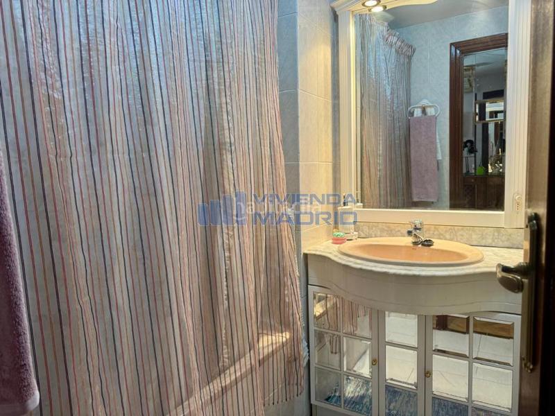 Foto 492fee4e-885f-4fe9-bfff-f09758964f3e. Etagenwohnung mit heizung in Valdeacederas Madrid