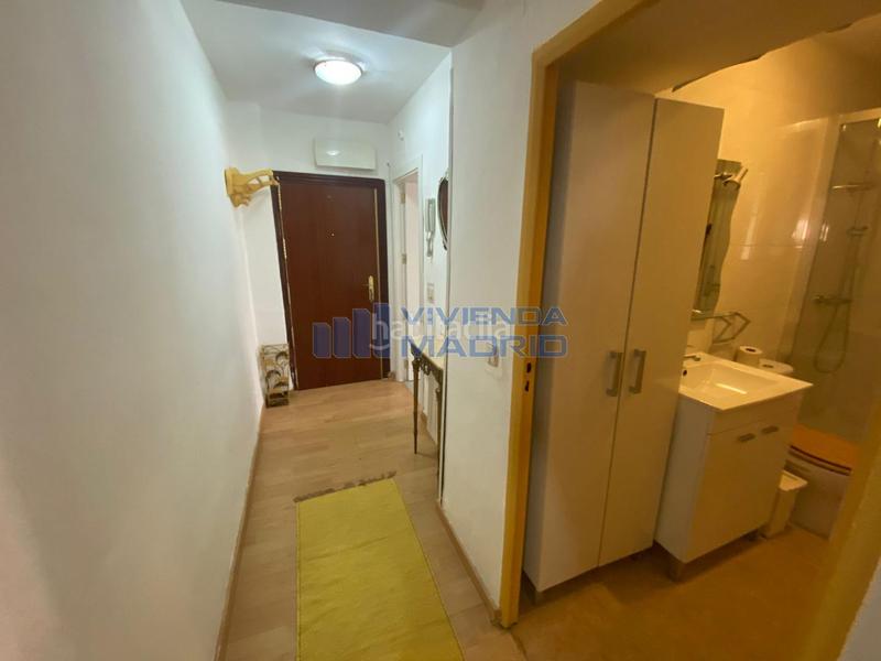 Foto c87cdedd-aa94-492e-8999-dda2a16ef5f4. Piso en Palomeras Bajas Madrid