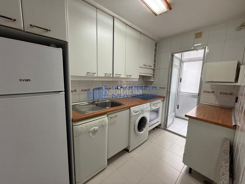 Foto c4448262-314f-413f-b159-3eb1dc3a4cc6. Piso en Palomeras Sureste Madrid