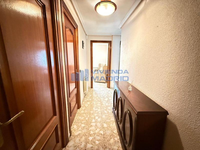 Foto e966bb40-84db-4e75-94e8-d1e75b31af9c. Piso en Palomeras Sureste Madrid