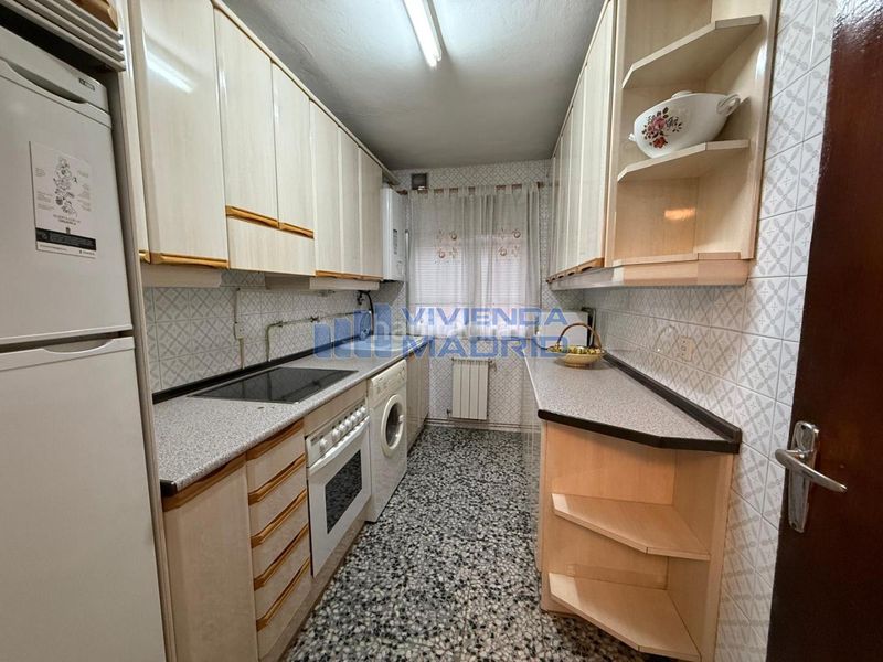 Foto cff06647-6ce9-461f-89e3-46f1b1712dd9. Pis a Palomeras Sureste Madrid