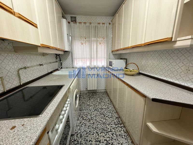Foto f6fc23f1-be6b-4bc8-ac7f-d3908a301a60. Piso en Palomeras Sureste Madrid