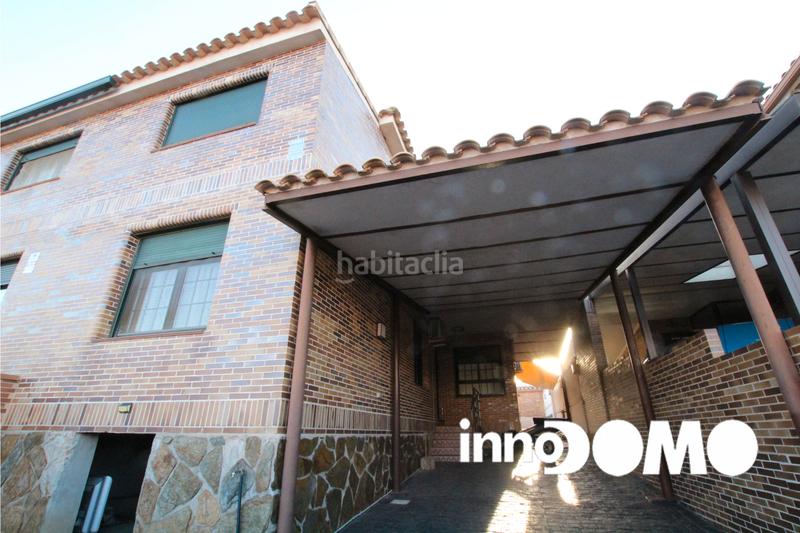 Foto 2fb43910-8715-4a0b-a215-d05899ca08f1. Casa pareada chalet en venta -toledo en Argés