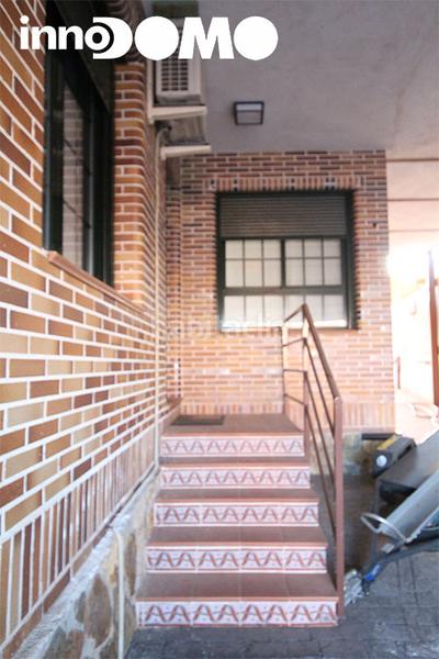 Foto 435a6ca3-5954-41c2-845a-91bff2eb651f. Casa pareada chalet en venta -toledo en Argés