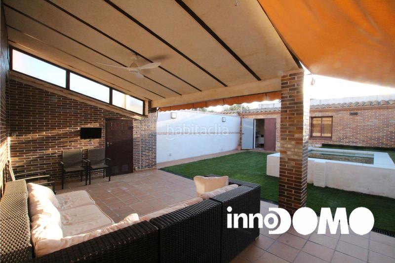 Foto 4d0f27ad-c46f-4ab2-85cb-0668d49b17df. Casa pareada chalet en venta -toledo en Argés