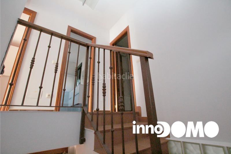 Foto 84d97756-bcd0-48c2-994d-3efeda8b202b. Casa pareada chalet en venta -toledo en Argés