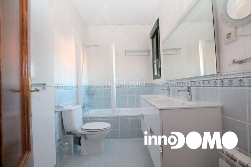 Foto badc7bcb-3971-49df-950c-647f9883fe4b. Casa pareada chalet en venta -toledo en Argés