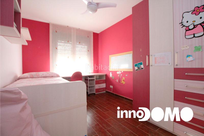 Foto c75f7d6c-7c0a-4246-a462-66c909890887. Casa pareada chalet en venta -toledo en Argés