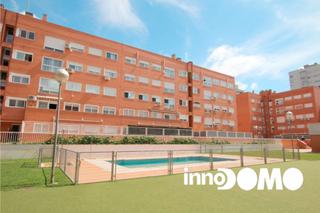 Rez-de-chaussée à Parla Este. Piso bajo en venta en parla este-madrid