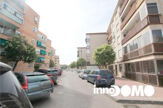 Rez-de-chaussée à Parque Inlasa. Piso en venta en parque inlasa-parla.