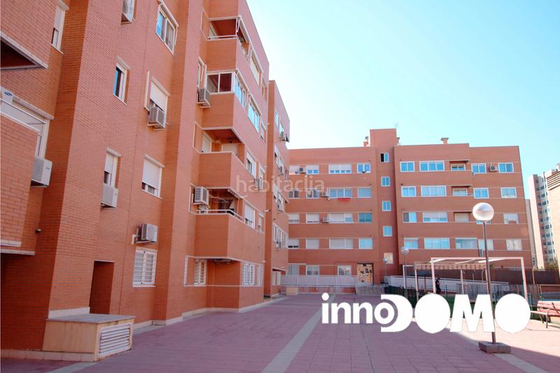 Foto 0836938b-2c02-452d-9308-4bad176f0545. Pis amb calefacció piscina a Parla este Parla