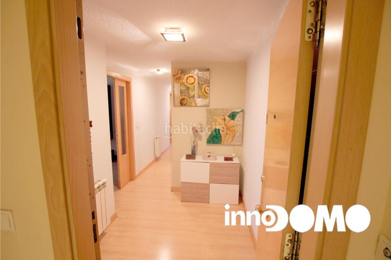 Foto 4717bb0e-ea3b-4c2a-bcb0-1f3361a511d2. Pis amb calefacció piscina a Parla este Parla