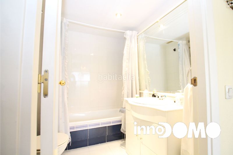 Foto 3da46afd-9f16-4d8d-a40a-ea59e0e4491a. Casa adossada amb calefacció piscina a Moraleja de Enmedio