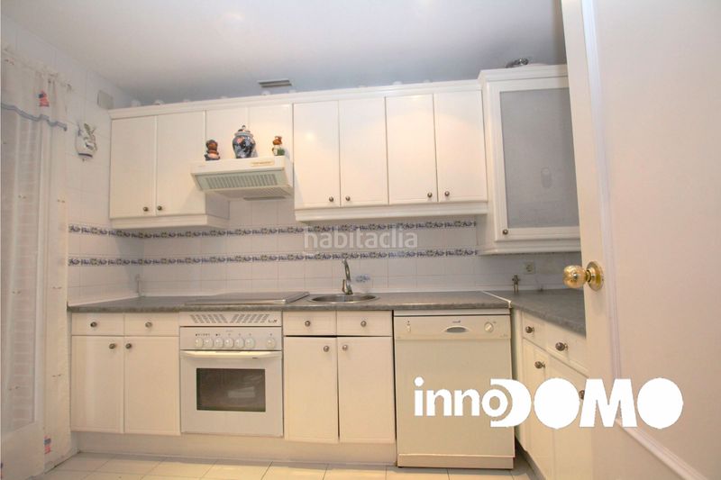 Foto f49271de-c3ec-4e84-b399-65f47bc6974e. Casa adossada amb calefacció piscina a Moraleja de Enmedio