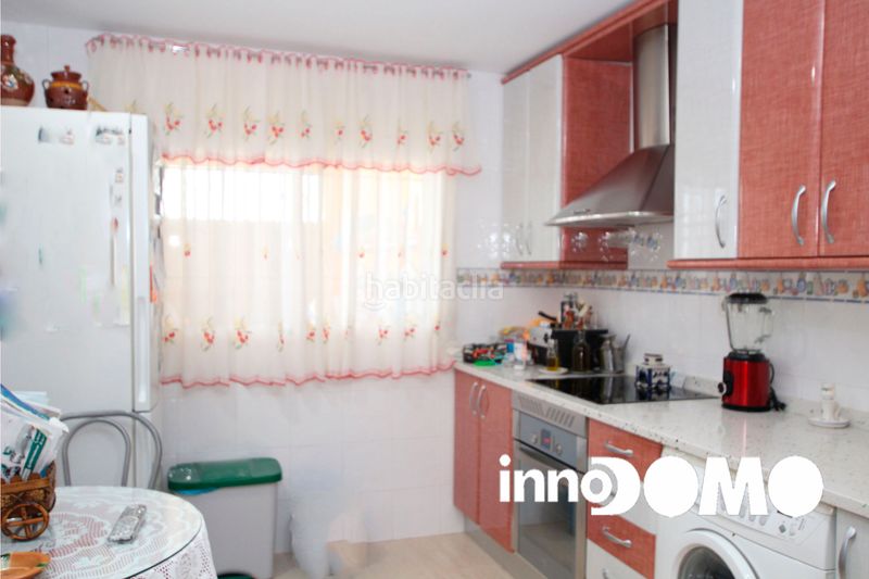 Foto 1d49cd99-569a-4c21-a91c-974f4ef5e064. Xalet amb calefacció aparcament a Yuncler