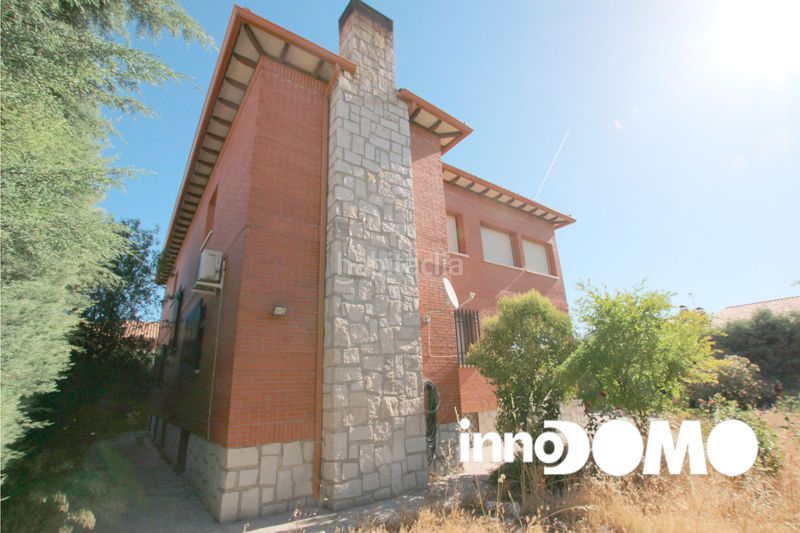 Foto 103f47fa-6b6f-44e1-a102-6d1231569c59. Casa amb xemeneia calefacció aparcament a Bargas