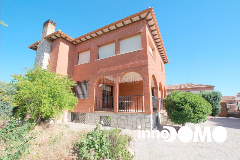 Foto 3125bb86-7b04-48c5-9d63-1c01f30997bd. Casa amb xemeneia calefacció aparcament a Bargas