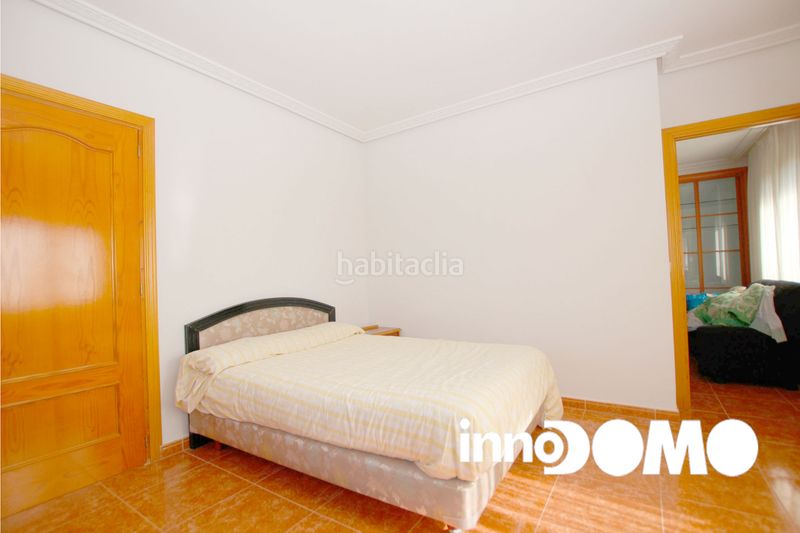 Foto 5b214ccc-e91c-4e46-bd5e-1f702c21d578. Casa amb xemeneia calefacció aparcament a Bargas