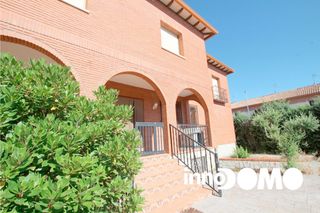House in Bargas. Chalet independiente en venta en bargas-toledo