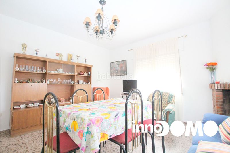 Foto 1c438f63-ff50-4d46-8df6-b5c26d51ffd0. Casa amb xemeneia calefacció aparcament a Viso de San Juan (El)
