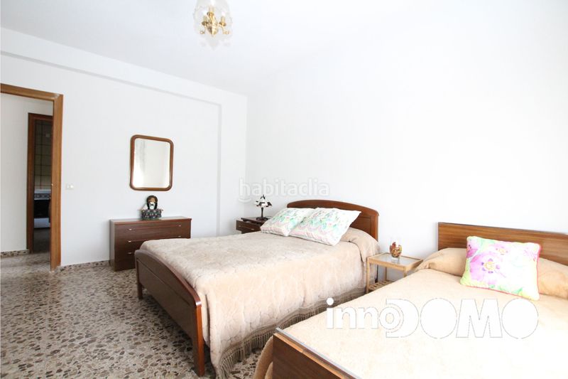 Foto 68b8d63f-2050-4e3d-9838-6a10df222236. Casa amb xemeneia calefacció aparcament a Viso de San Juan (El)