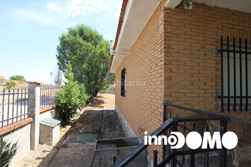 Foto bd335777-2372-4fcb-91e0-238e554b4347. Casa amb xemeneia calefacció aparcament a Viso de San Juan (El)