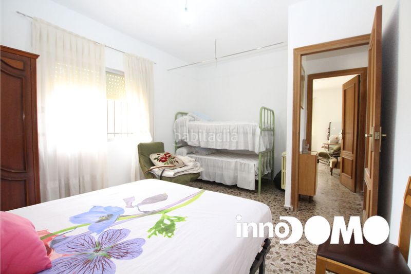 Foto df1798c2-f738-4e4c-9a0d-2b8ce858fe87. Casa amb xemeneia calefacció aparcament a Viso de San Juan (El)