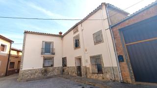 Casa en Arcos de Jaln. Para entrar a vivir