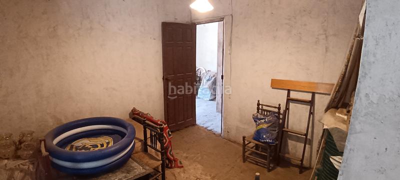 Foto a34ce907-66cd-423c-9a71-f6475a4b3b52. Casa amb xemeneia aparcament a Valdearenas