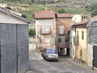 Haus in Argecilla. Para reformar